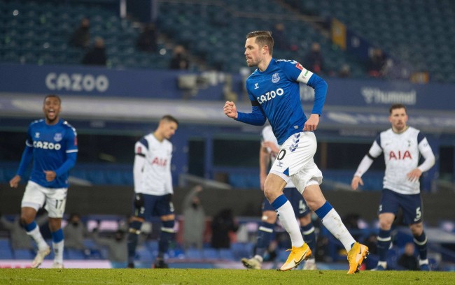 处理公众的 处理公众的